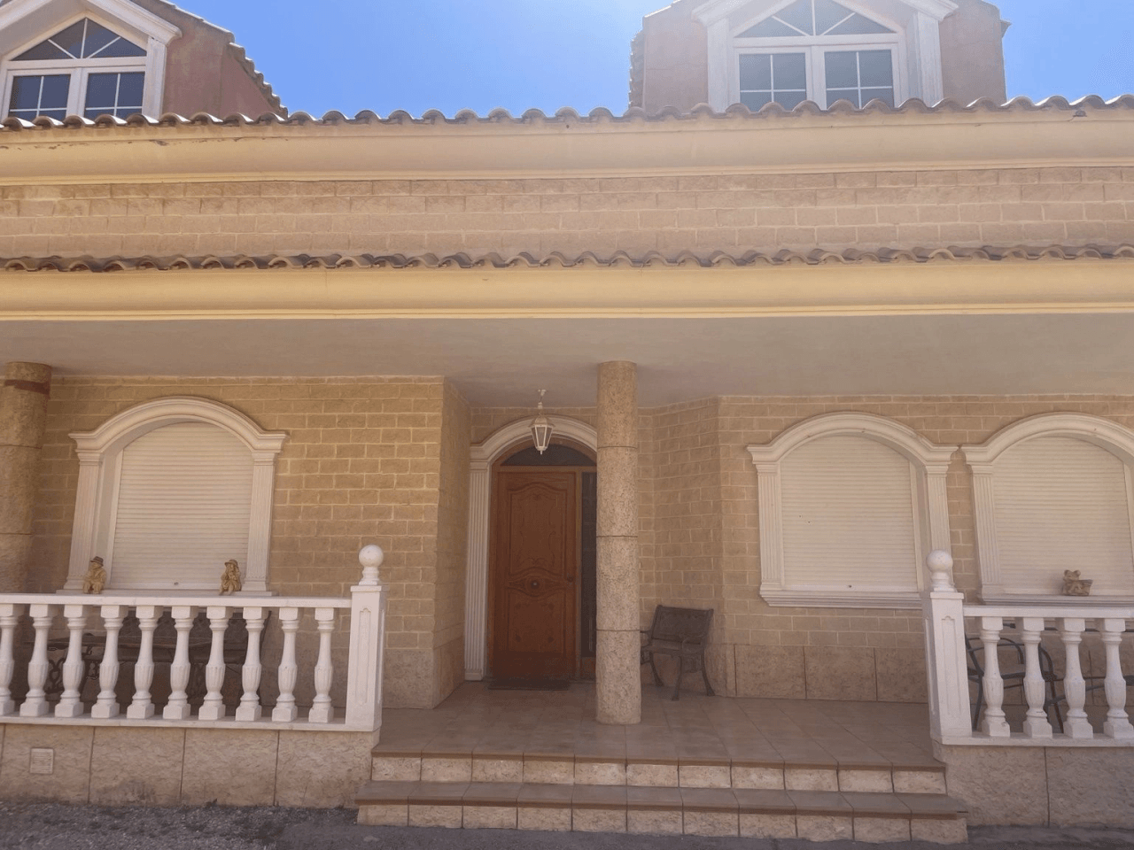 EXCLUSIEVE VILLA TE KOOP
