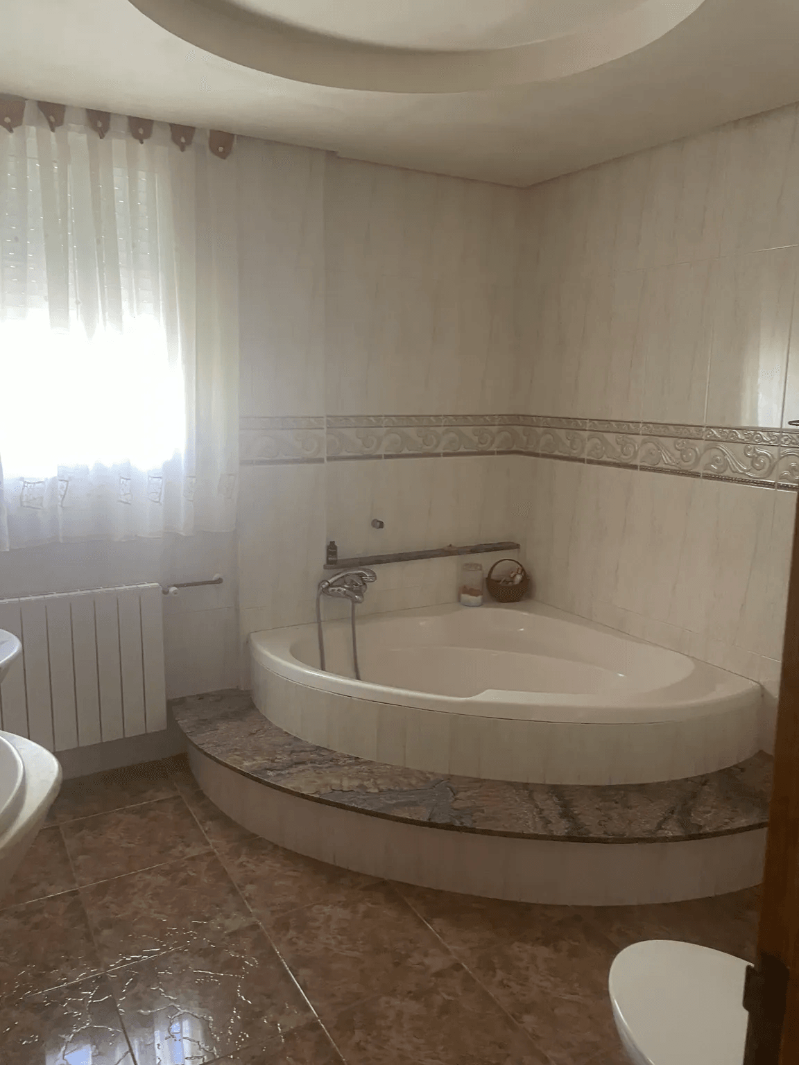 EXCLUSIEVE VILLA TE KOOP