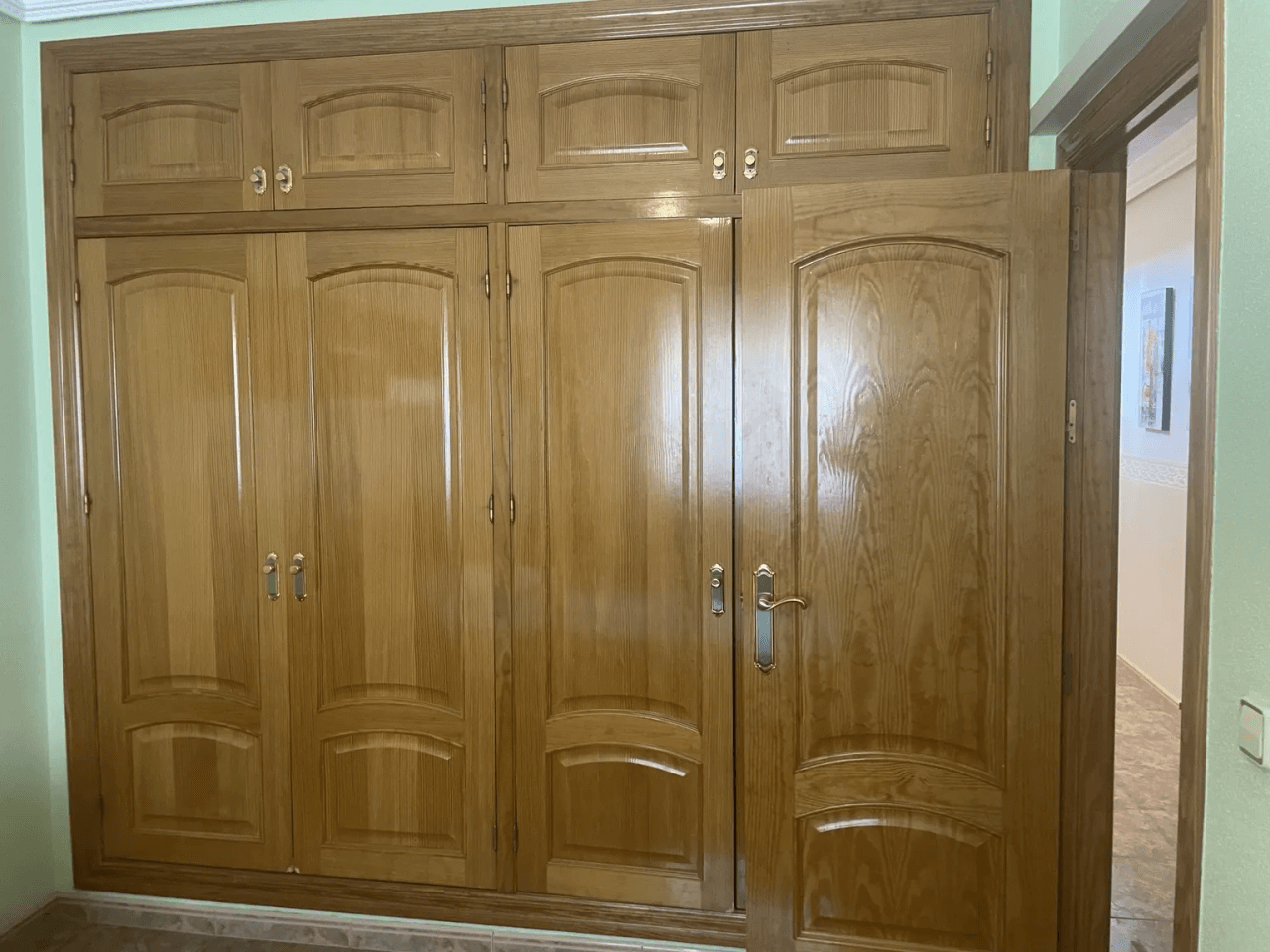 EXCLUSIEVE VILLA TE KOOP