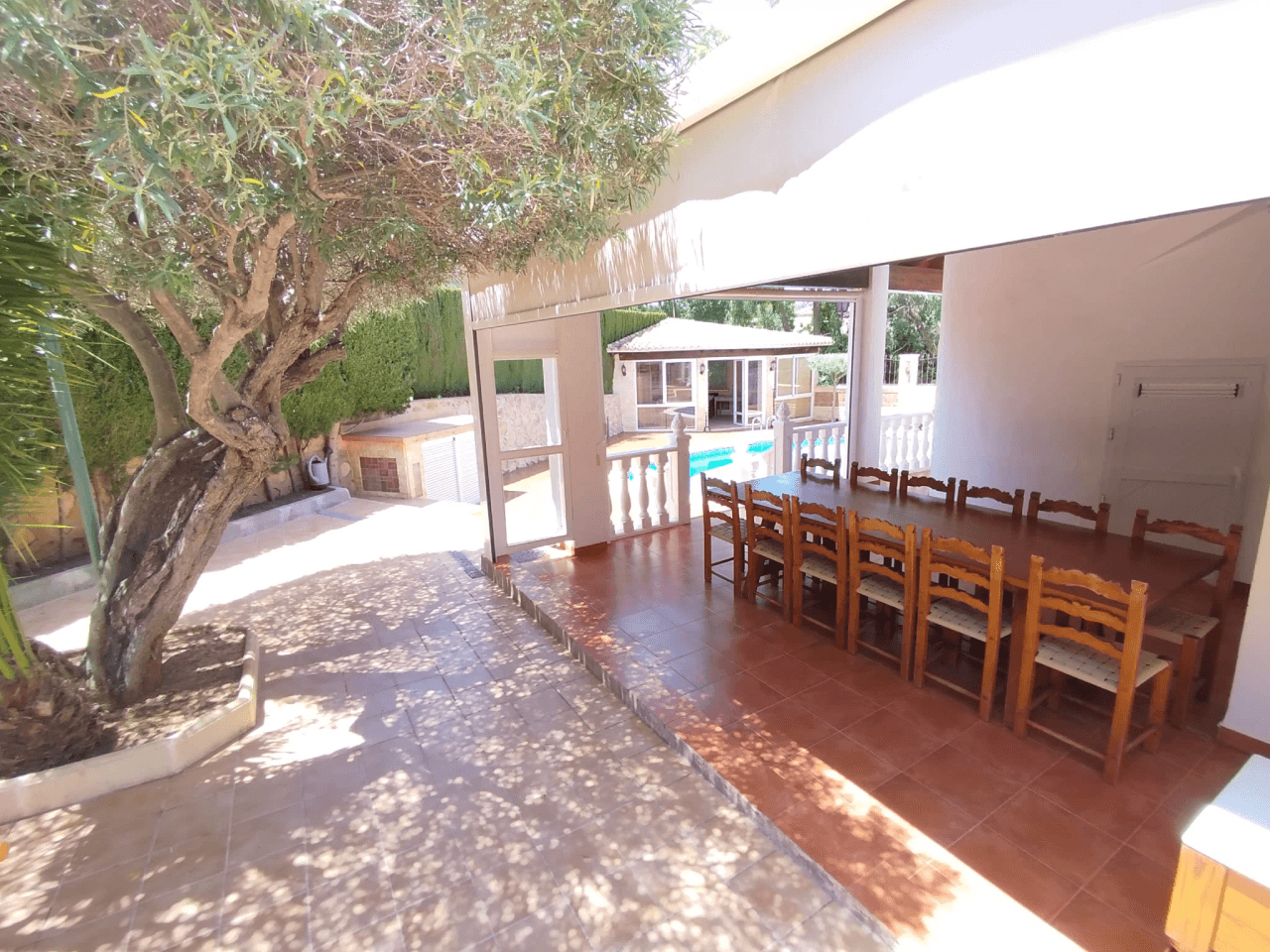 EXCLUSIEVE VILLA TE KOOP