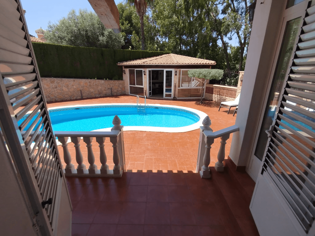 EXCLUSIEVE VILLA TE KOOP
