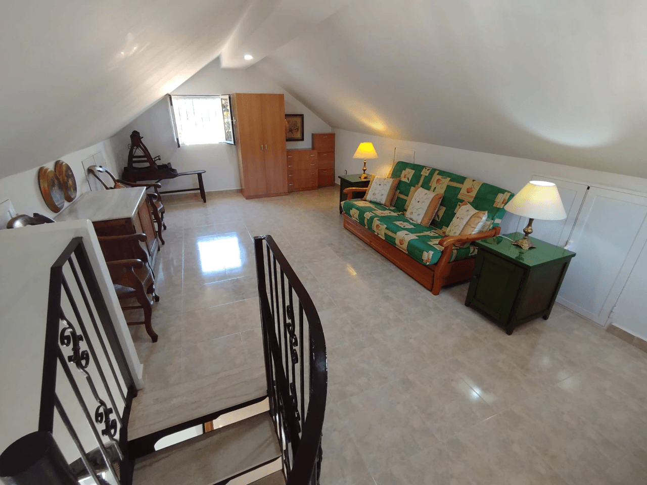 EXCLUSIEVE VILLA TE KOOP