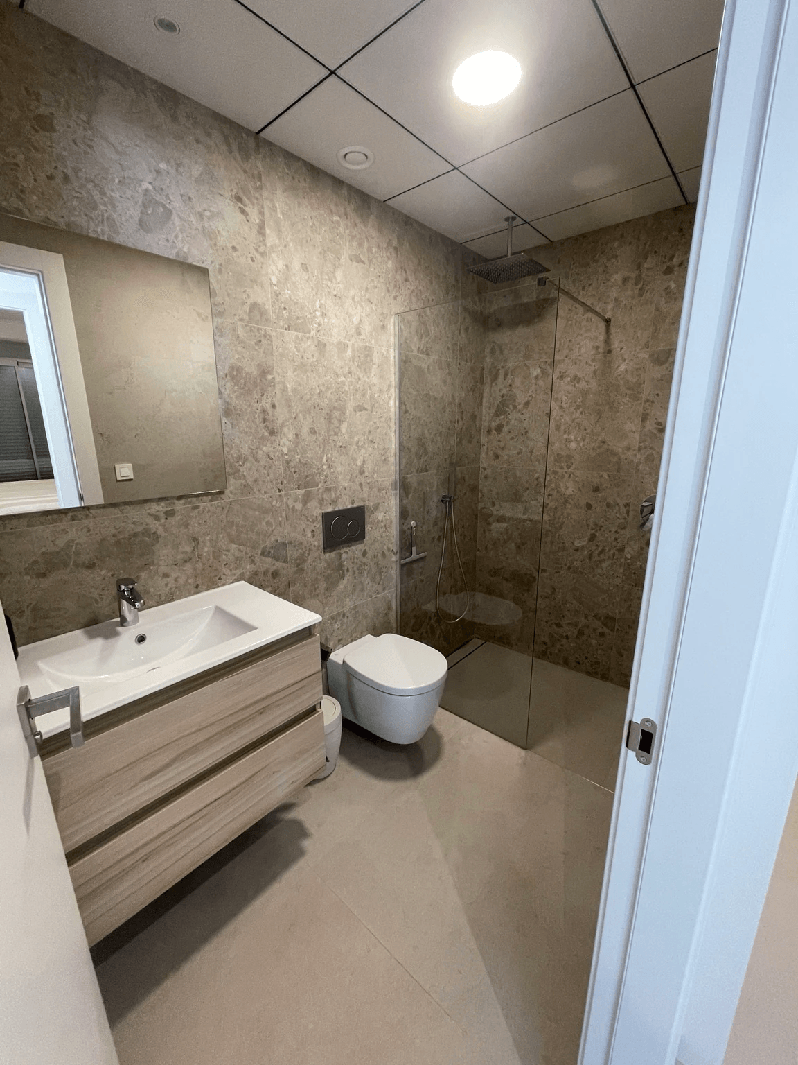 EXCLUSIEVE VILLA TE KOOP