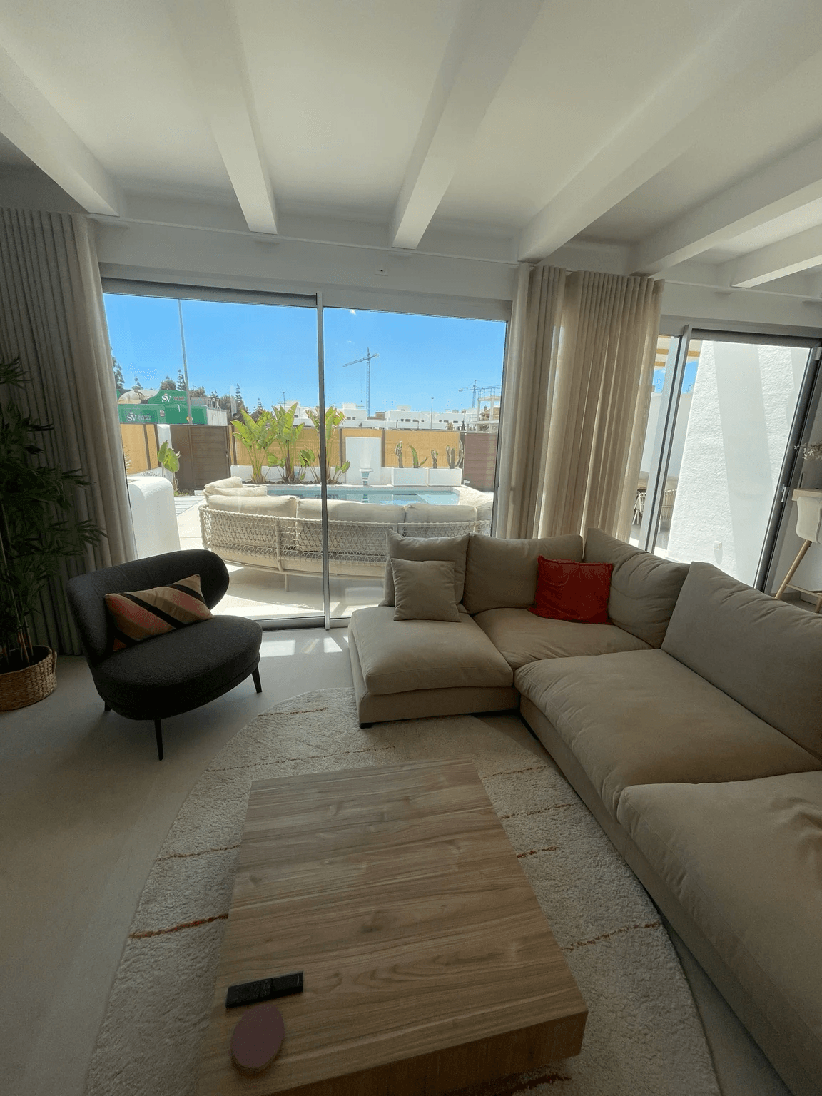 EXCLUSIEVE VILLA TE KOOP