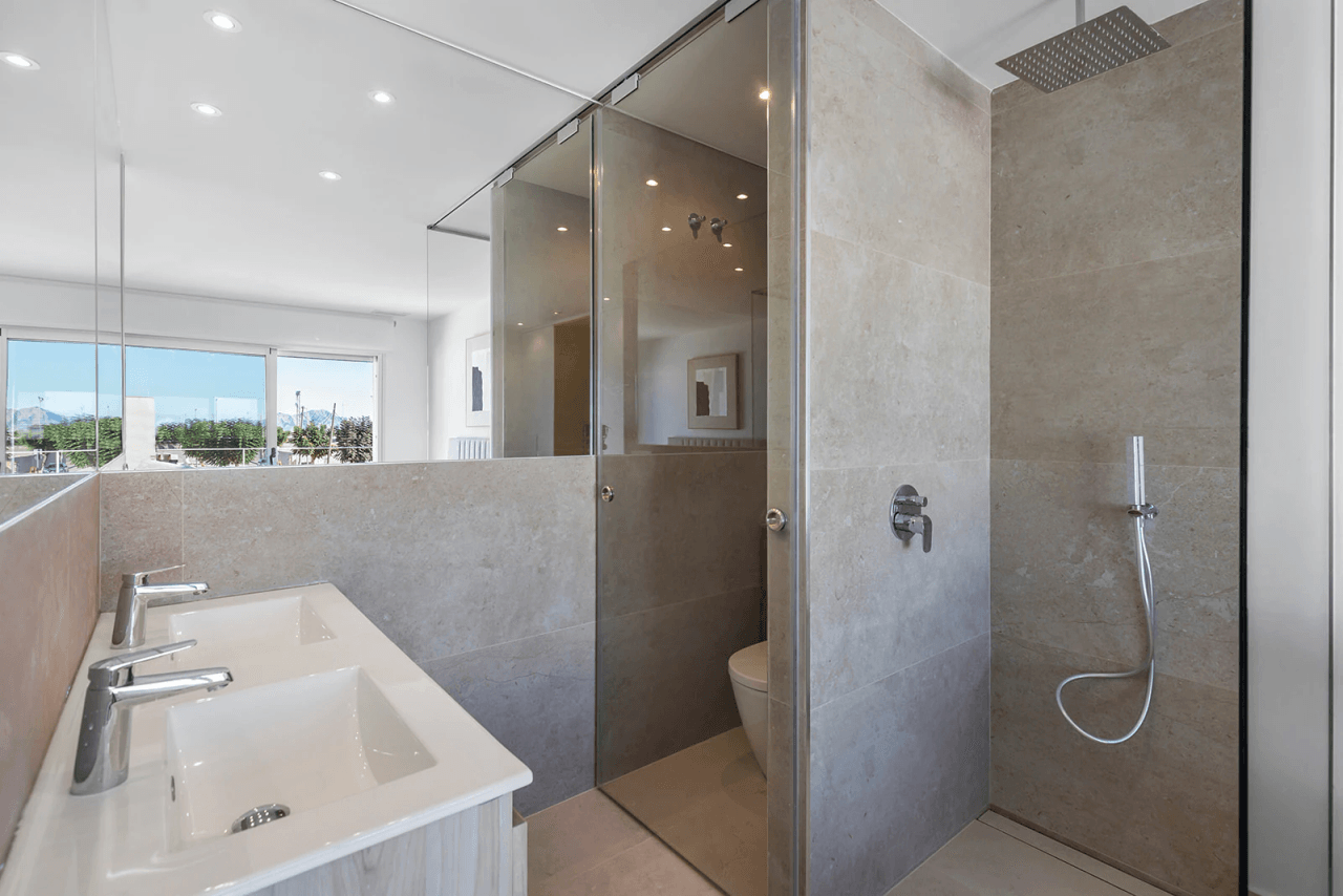 DRIE SLAAPKAMER APPARTEMENT MET PRIVÉ SOLARIUM