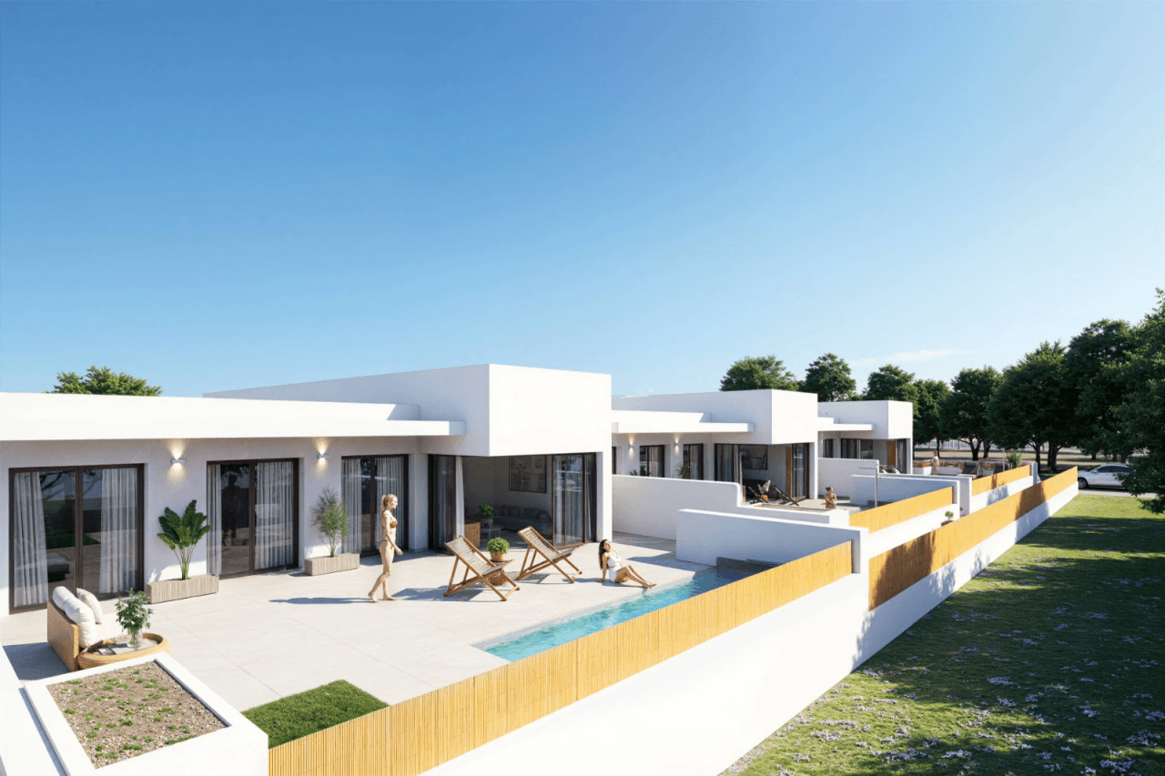 VILLA TE KOOP IN ALICANTE